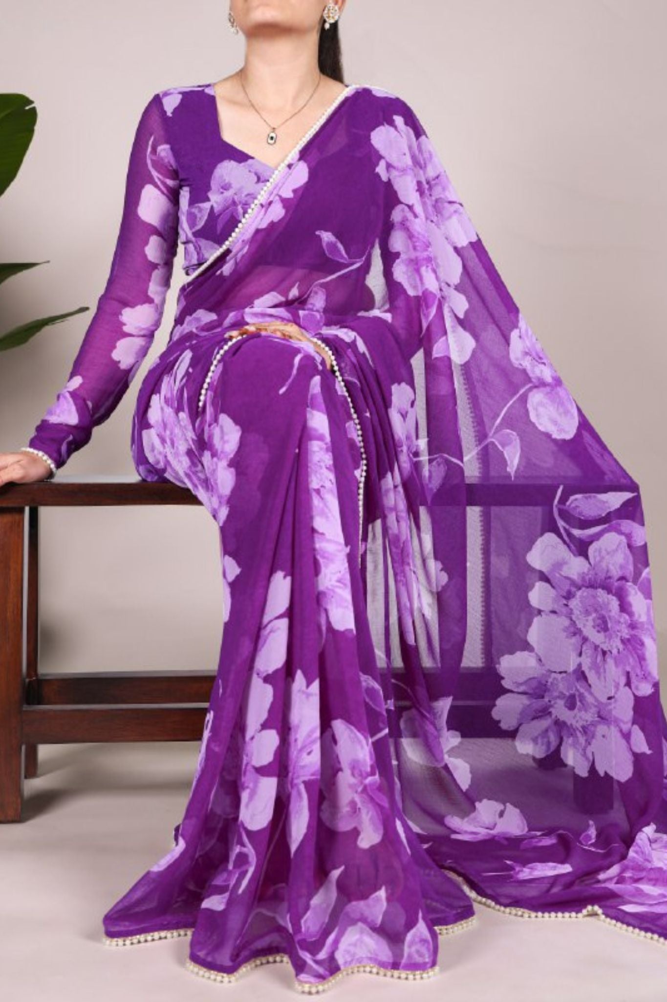 Purple Floral Elegance Pearl Lace Border Printed Saree