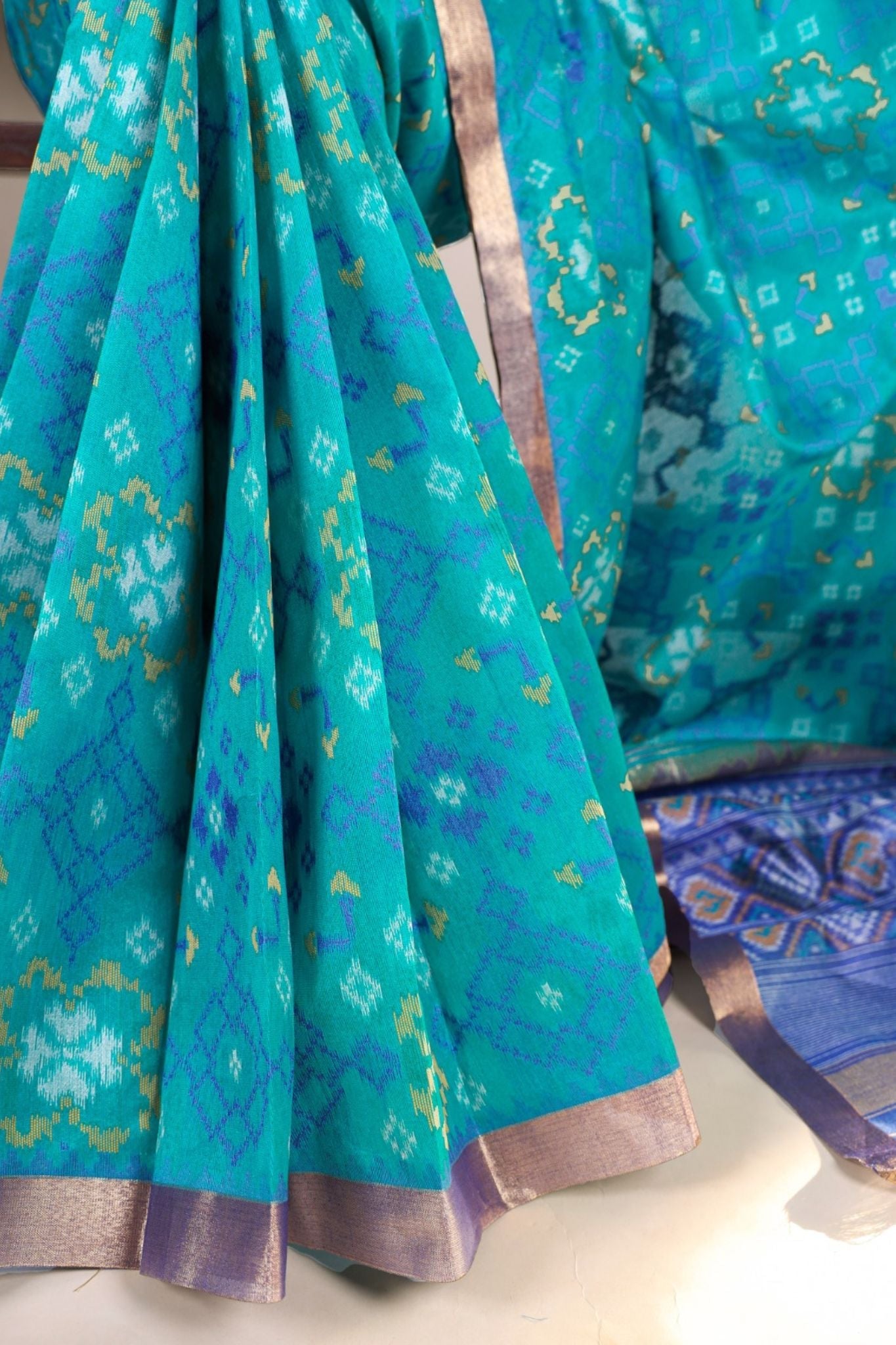 Jacquard Silk Zari Weaving Work With Patola Printed Saree