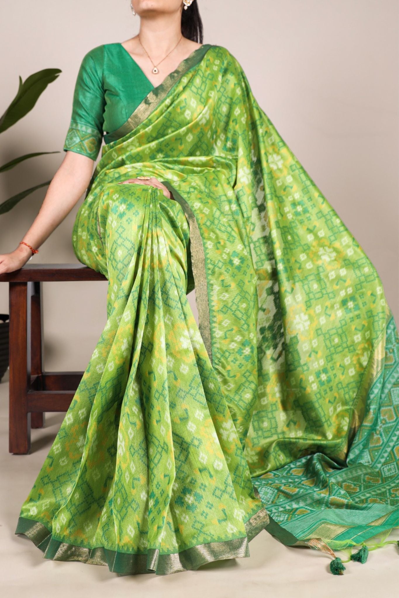 Jacquard Silk Zari Weaving Work With Patola Printed Saree