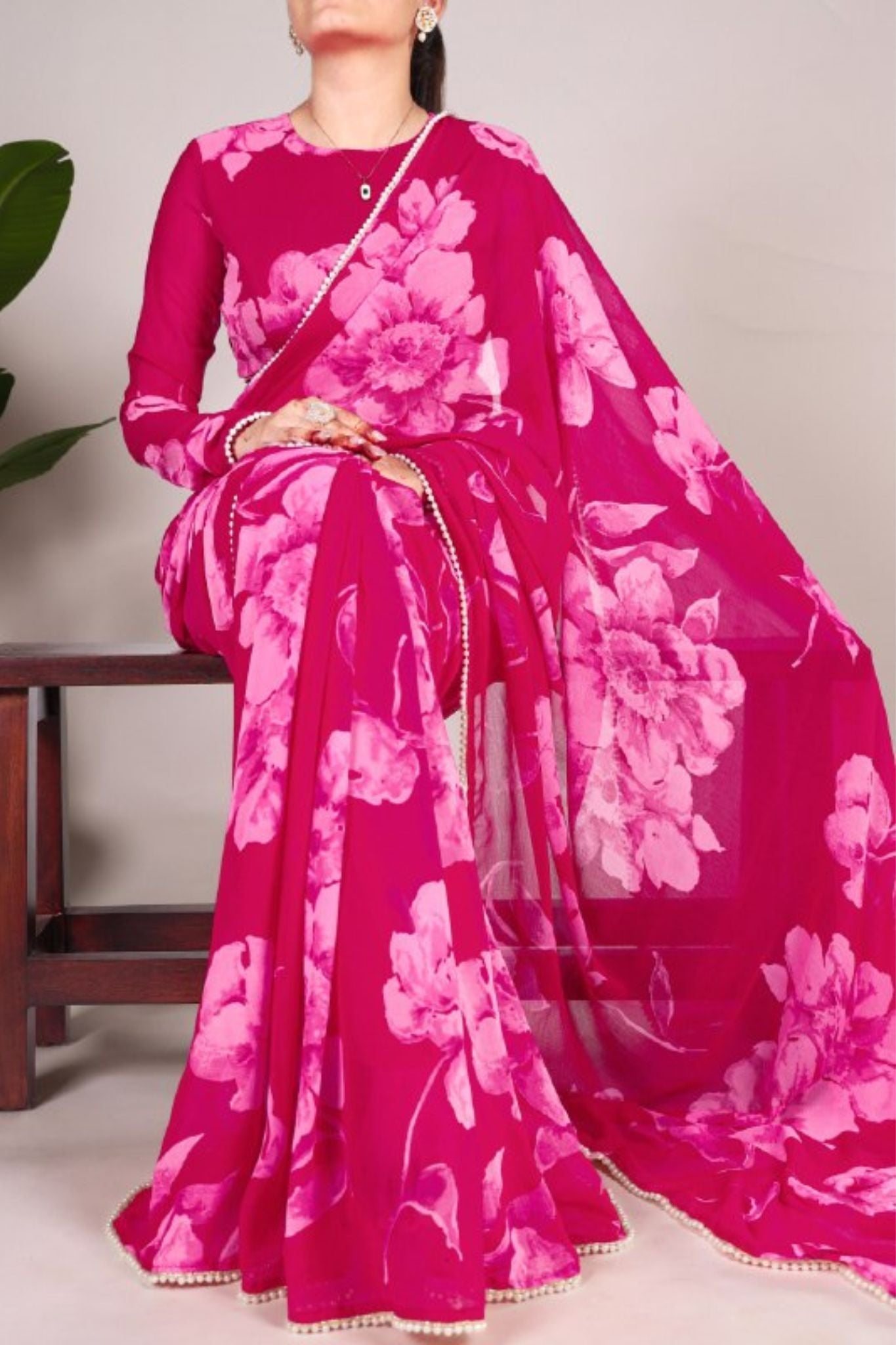 Purple Floral Elegance Pearl Lace Border Printed Saree