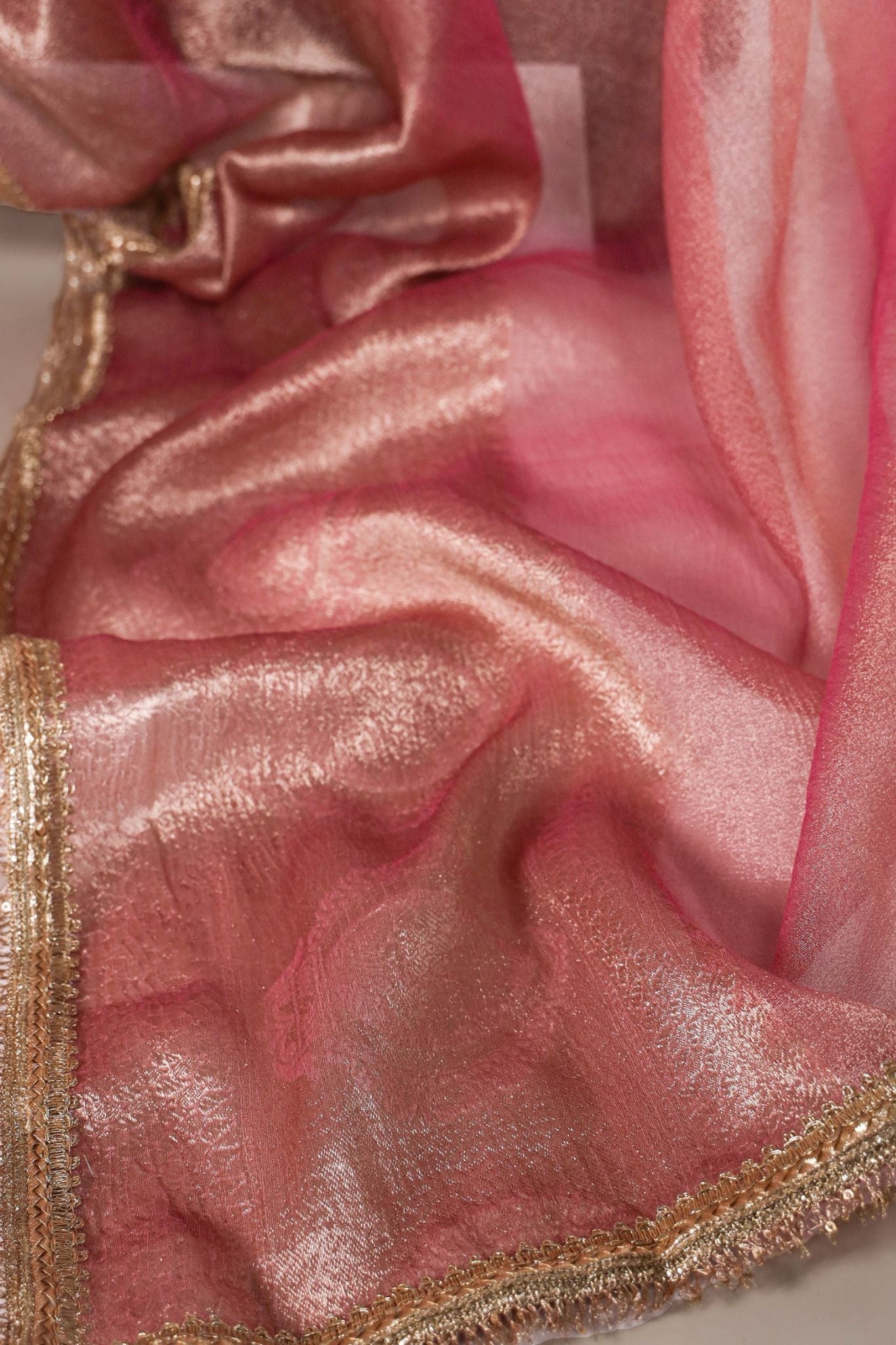 Tissue Shimmer Zari Weaving Work Shimmering Saree