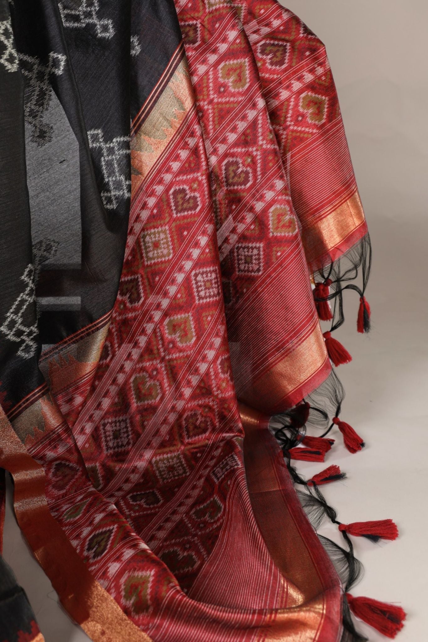 Jacquard Silk Printed With Zari Weaving Work Styled Saree