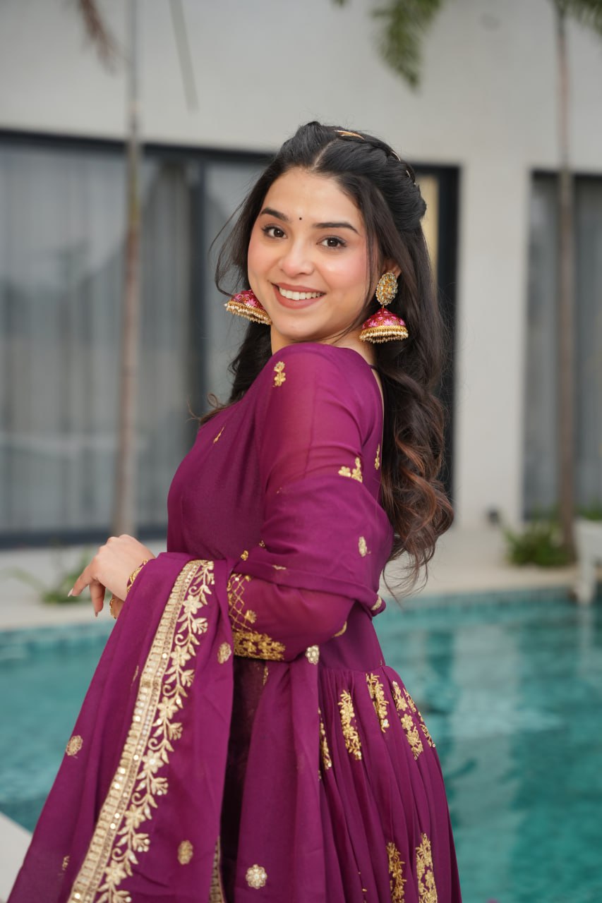 Pink Georgette Embroidered Kurta With Dupatta