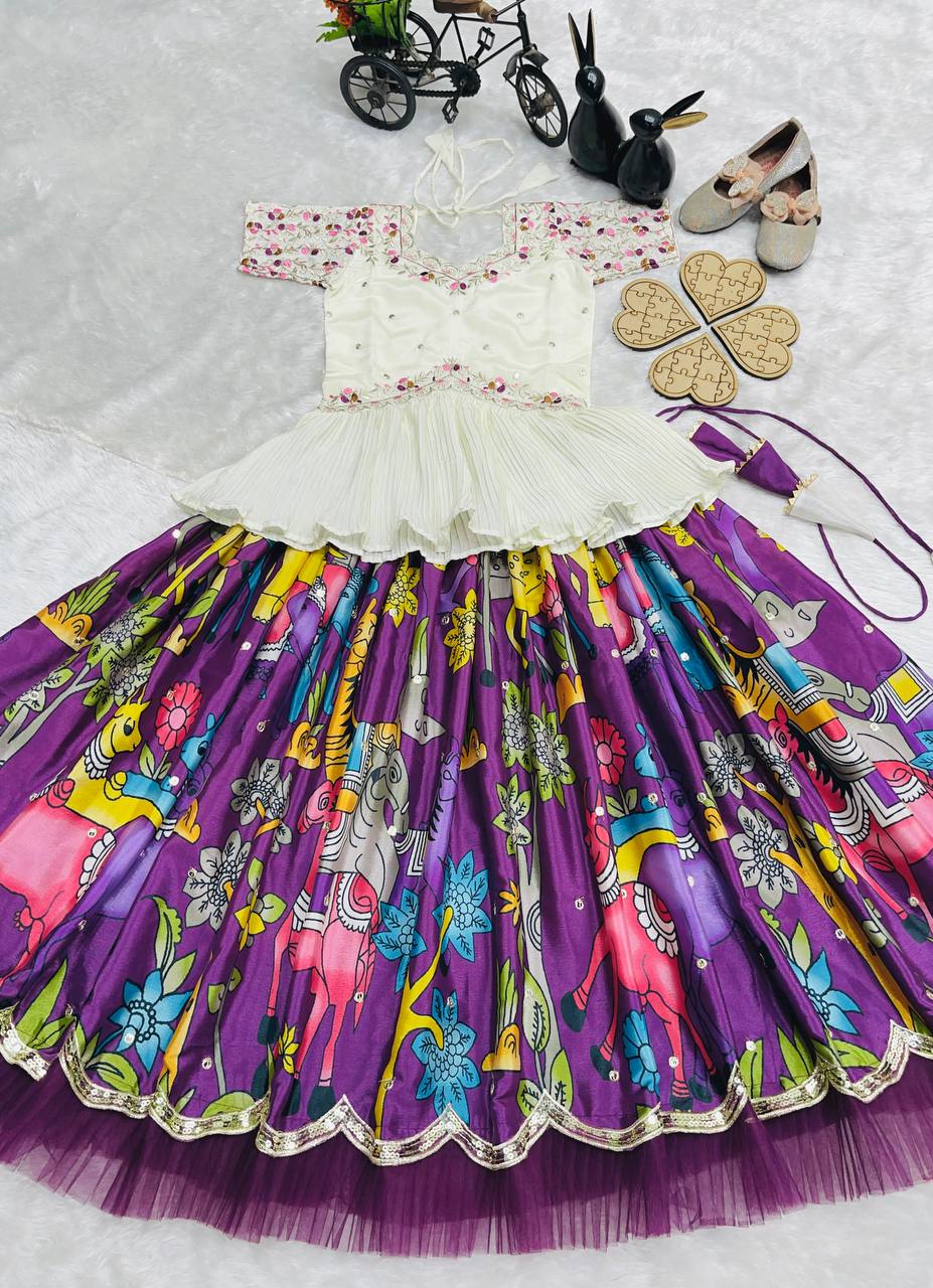 Royal Folk Fusion Kediya Style Lehenga Set