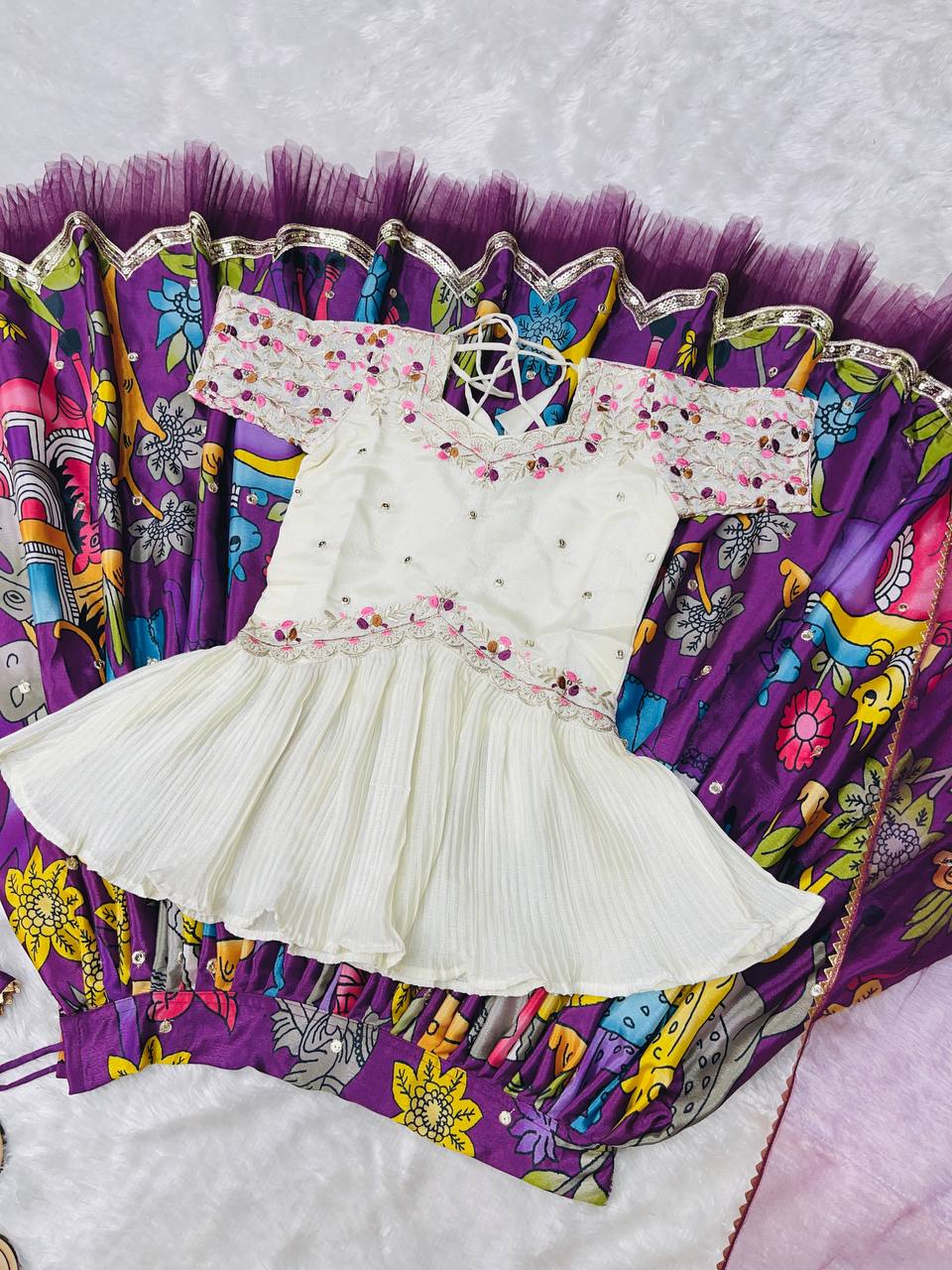 Royal Folk Fusion Kediya Style Lehenga Set