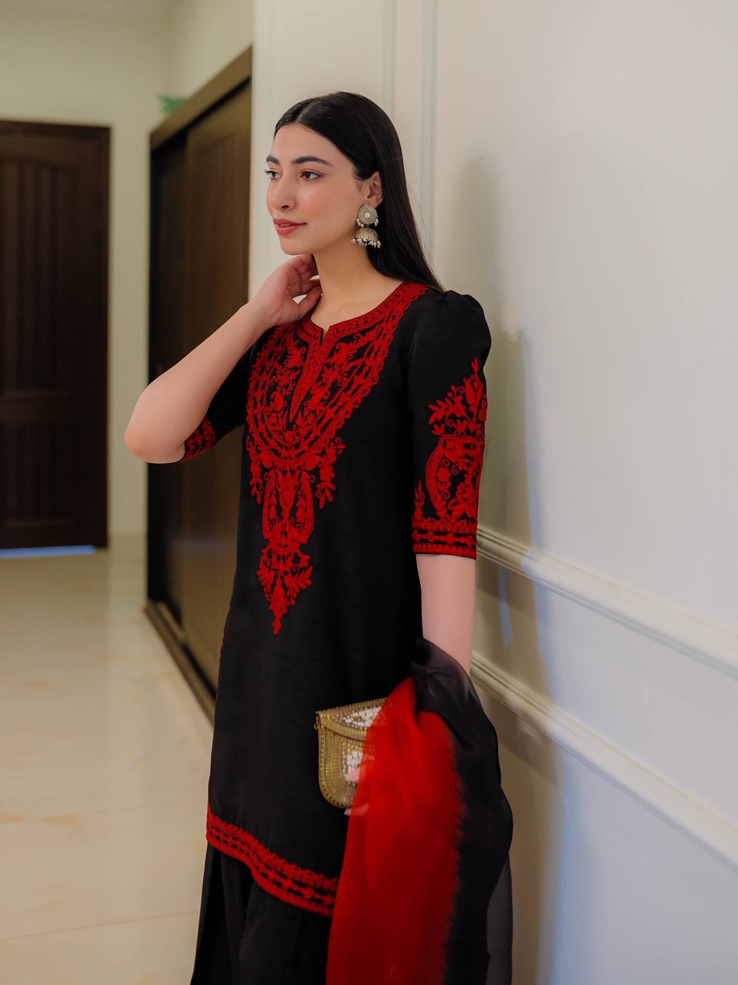 Black Luxe Embroidered Suit Set with Red Kashmiri Detailing