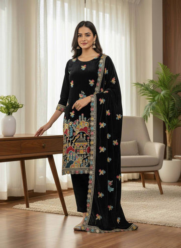 Black Velvet Embroidered Suit Set with Dupatta – Premium Festive Wear