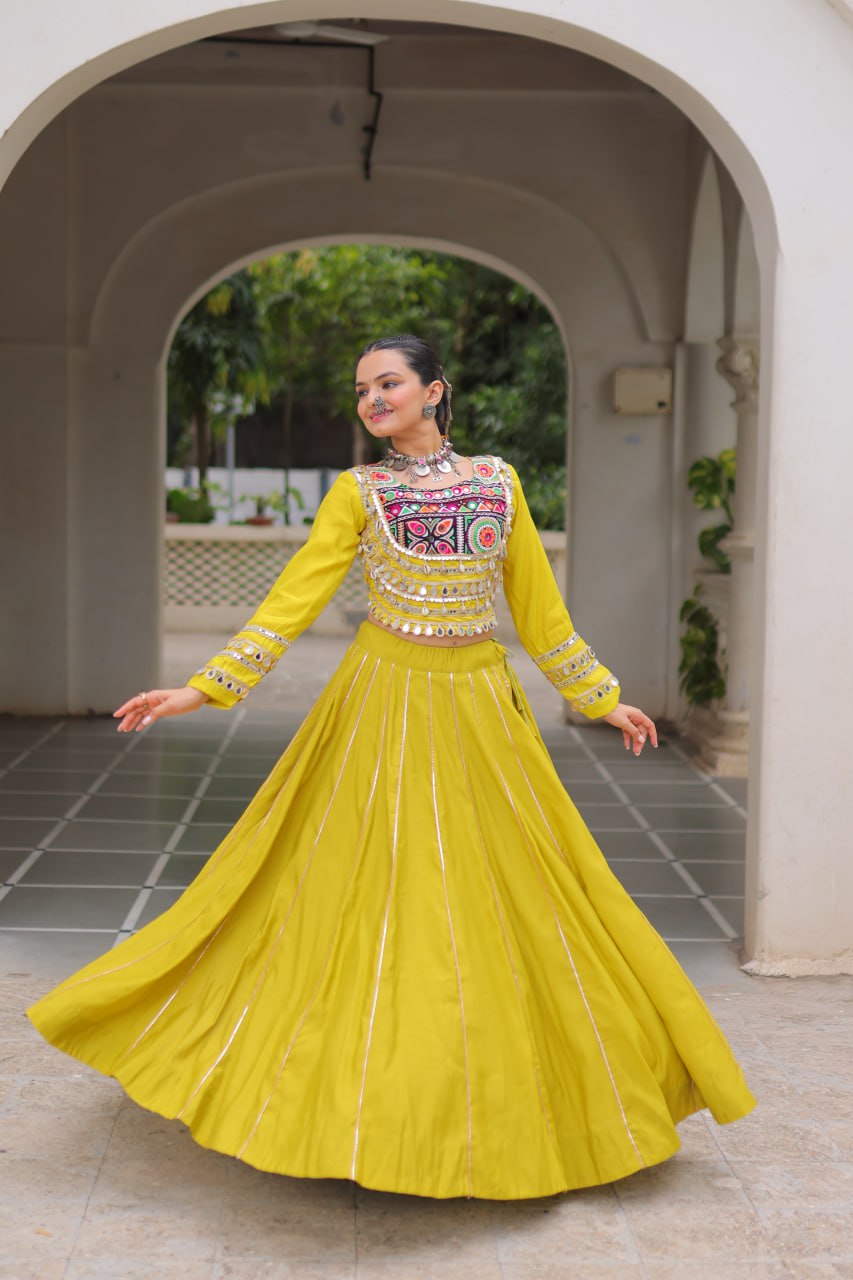 Elegant Red Navratri Chaniya Choli with Embroidered Mirror Work