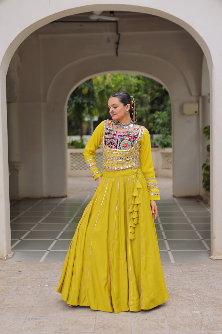 Elegant Red Navratri Chaniya Choli with Embroidered Mirror Work