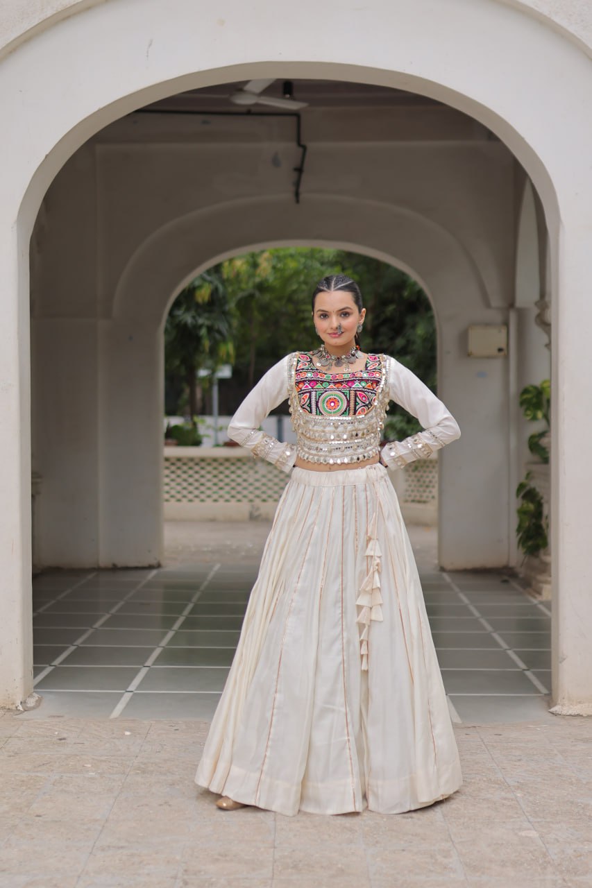 Elegant Red Navratri Chaniya Choli with Embroidered Mirror Work