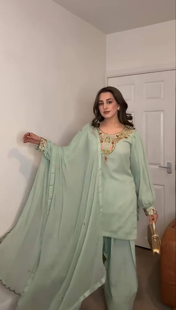 Pastel Perfection Mint Green Kurta Set with Dupatta For Women