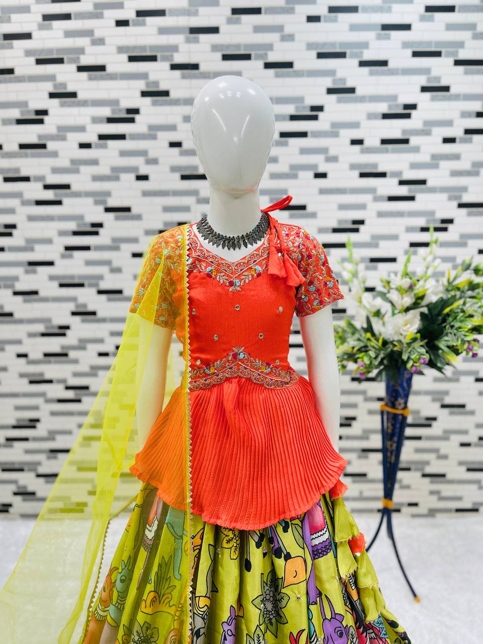 Royal Folk Fusion Kediya Style Lehenga Set