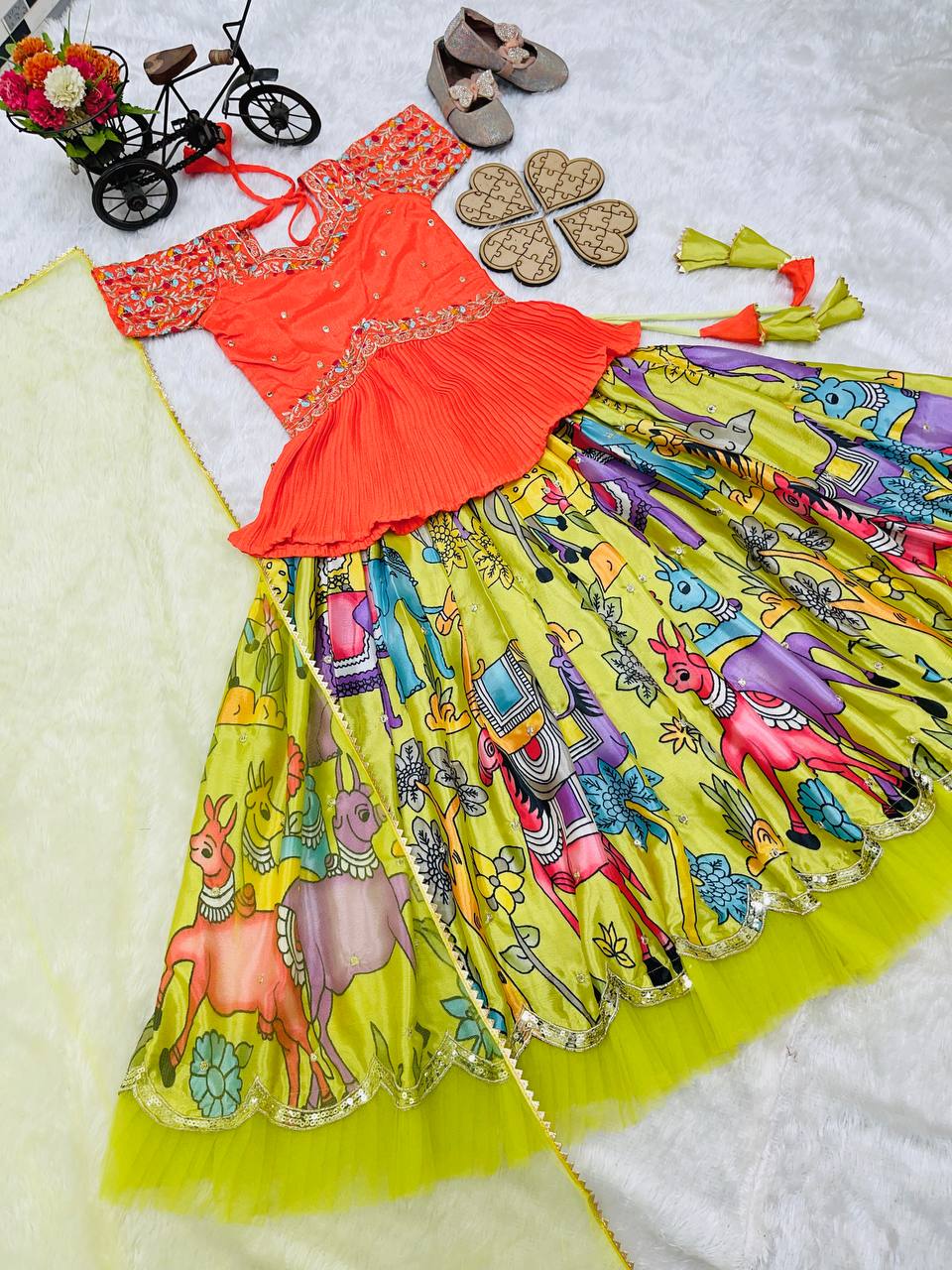 Royal Folk Fusion Kediya Style Lehenga Set