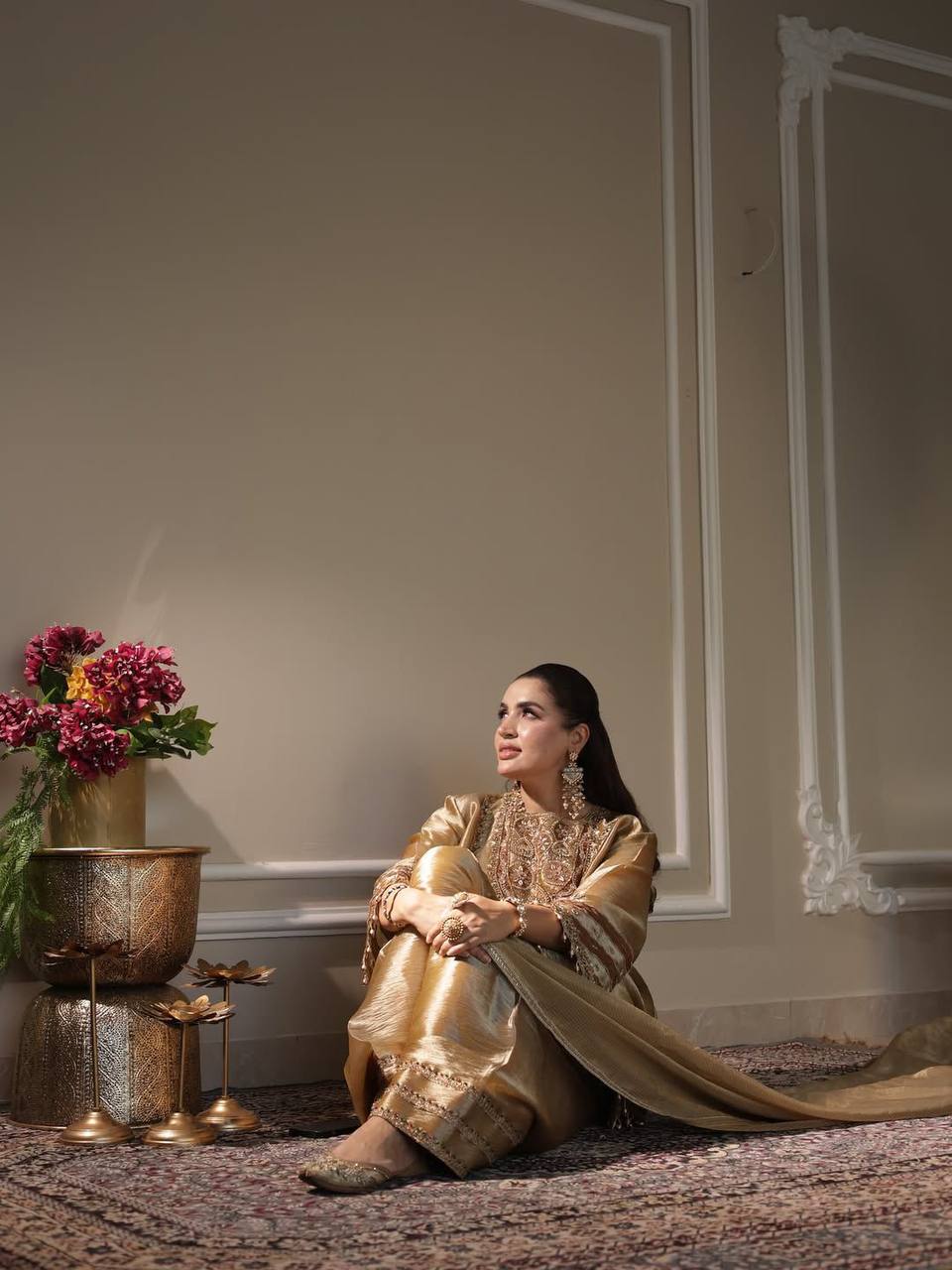 Elegant Champagne Gold Embroidered Kurta Pant Set with Dupatta