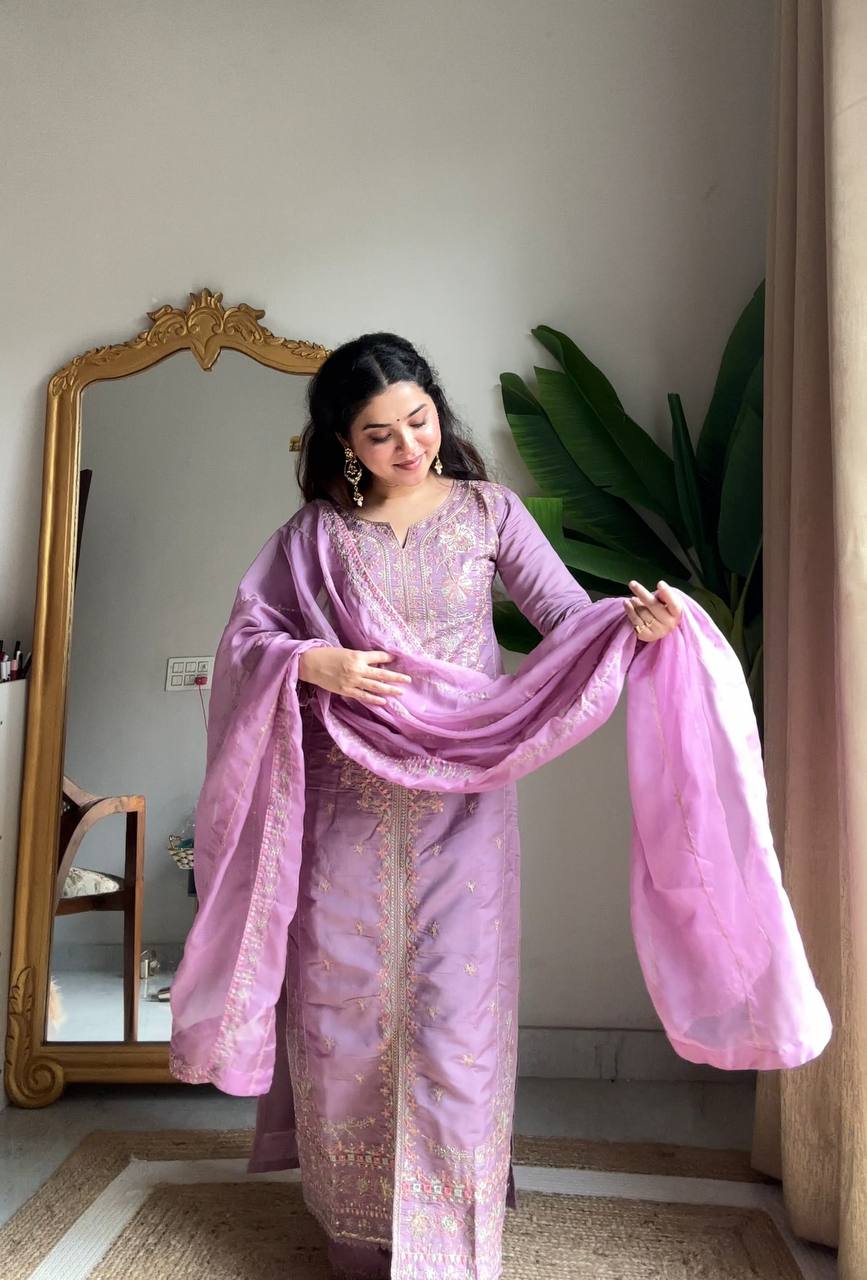 Graceful Sequence Embroidered Kurta Pant Set for Women